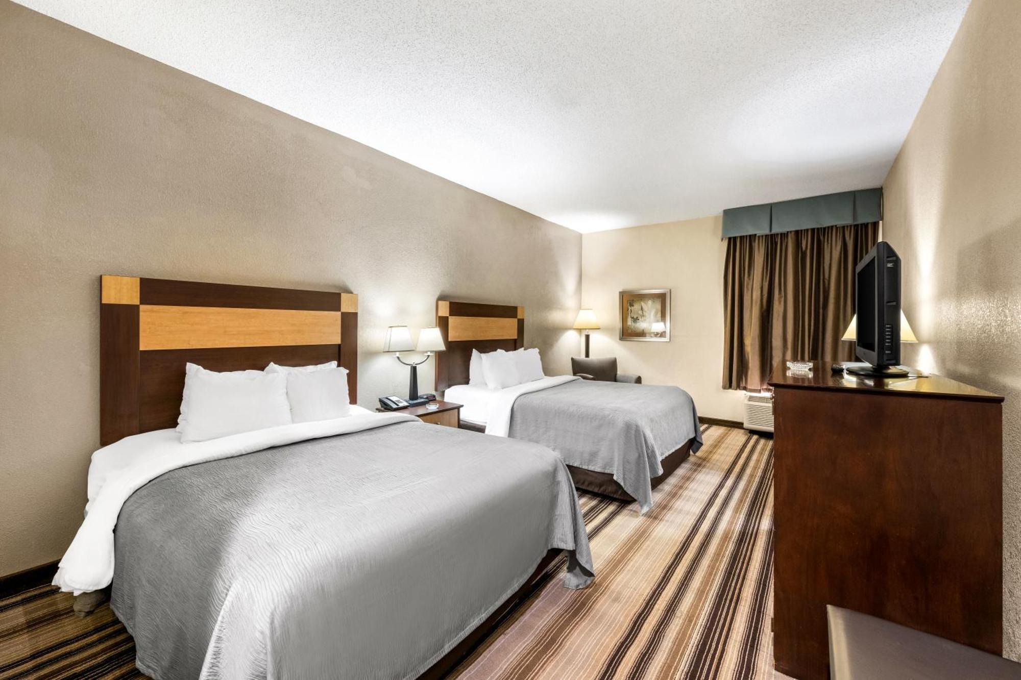 Quality Inn I-81 Exit 23 Bulls Gap Екстериор снимка