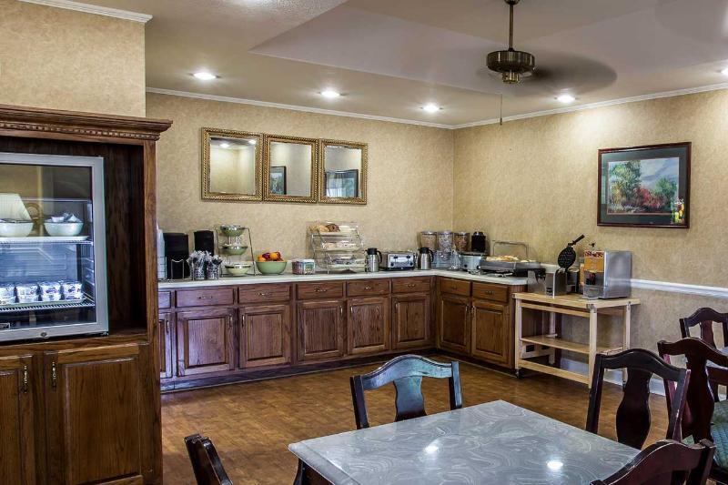 Quality Inn I-81 Exit 23 Bulls Gap Екстериор снимка